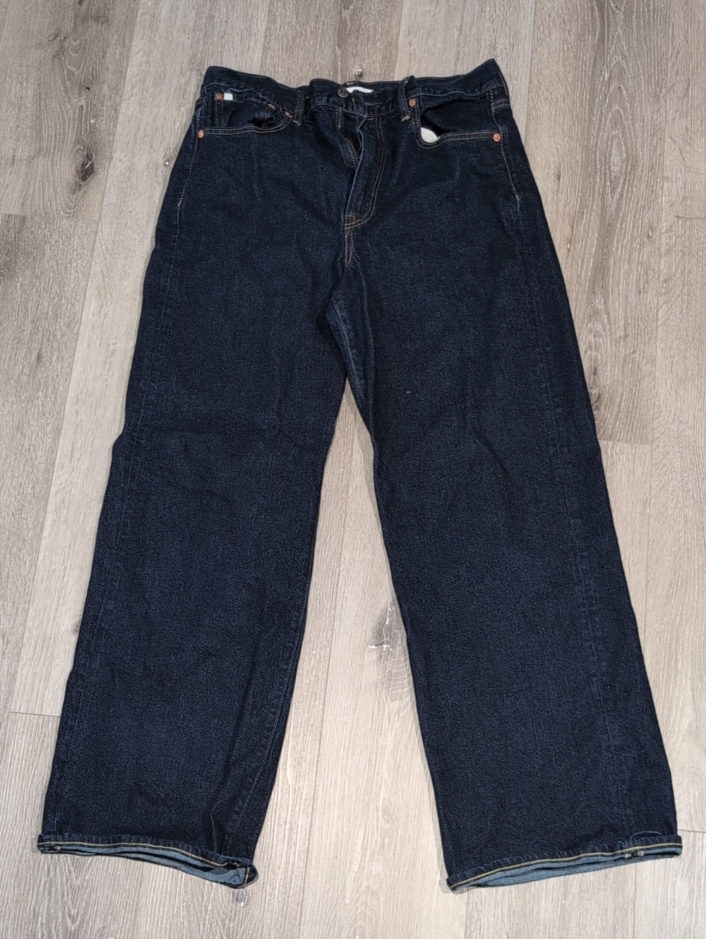 AE77 Stovepipe Women's Dark Jeans